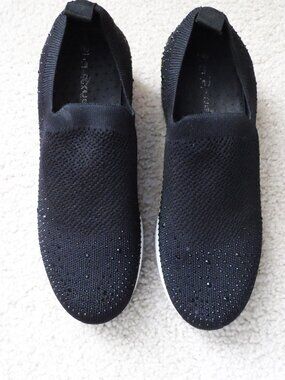 Flexus - Ladies  Black Wedge Heel Casual  - size 9,5- 10